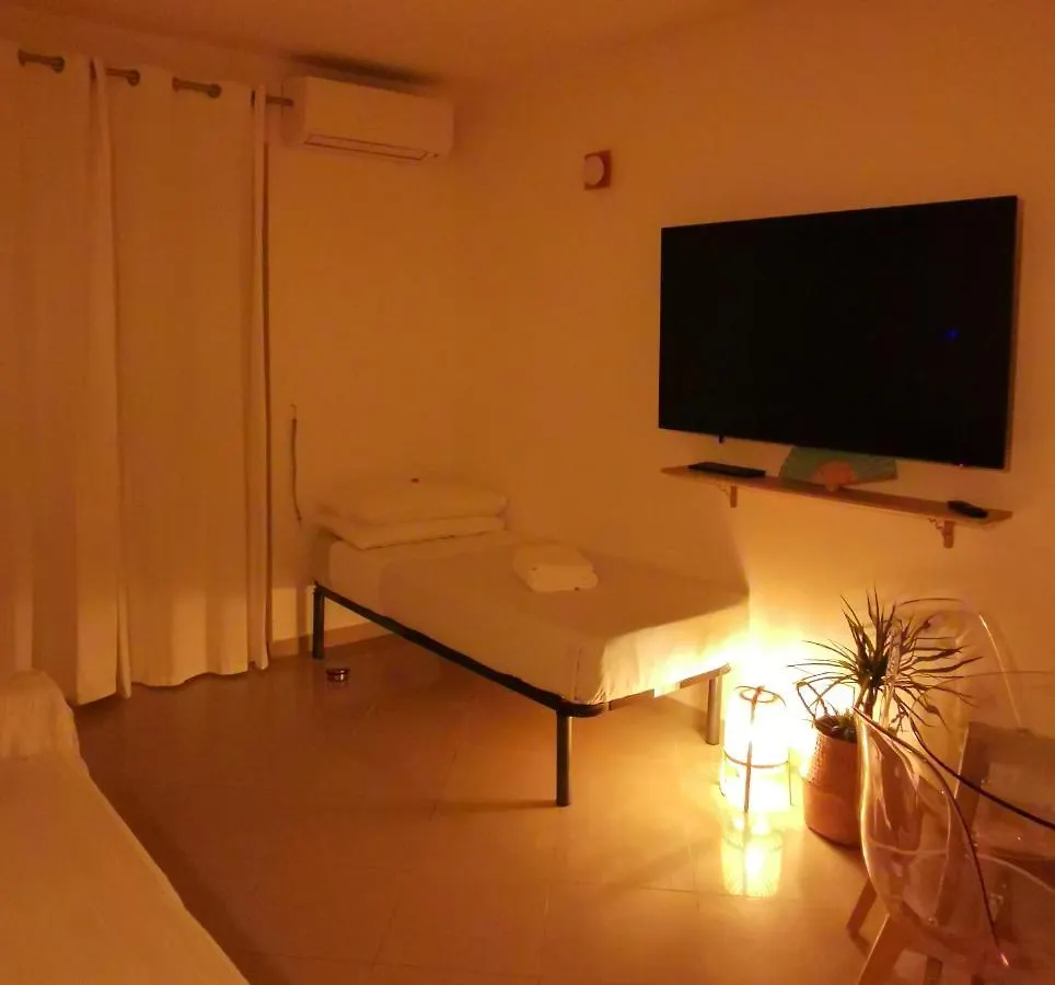 Vicky'S Homestay Sanremo - C. Citra 008055-Lt-1257